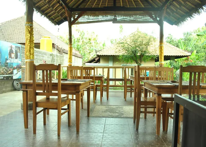 Проживание в семье Bali Gecko *