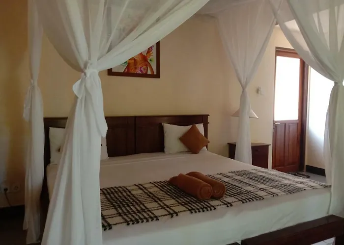 Проживание в семье Bali Gecko Пемутеран